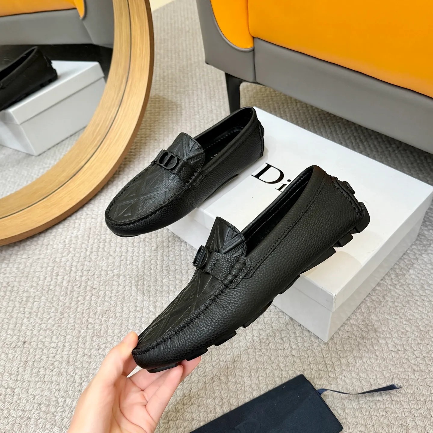 Men's clothing and shoes 💰420! (Yangli) Quality DIOR [Dior’s latest arrival] real auction hot-selling Doudou shoes 🔍DIOR) new Doudou shoes 👍Belgian designer Martin Margiela serves as Gucci shoe designer y full of charm, luxury style gentleman upper: imported cowhide, lining with spring sweat-absorbent first-layer sheepskin. Outsole Brand outsole, the last stitching on the bottom will never come off; equipped with classic Gucci exquisite hardware C D buckle💋The whole pair of shoes is fashionable and casual without losing high-end style; standard 38-46